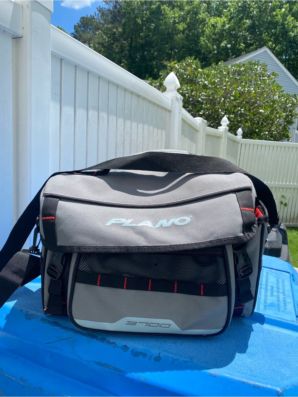 Plano 3700 Gray and Black Men's Shoulder Bag